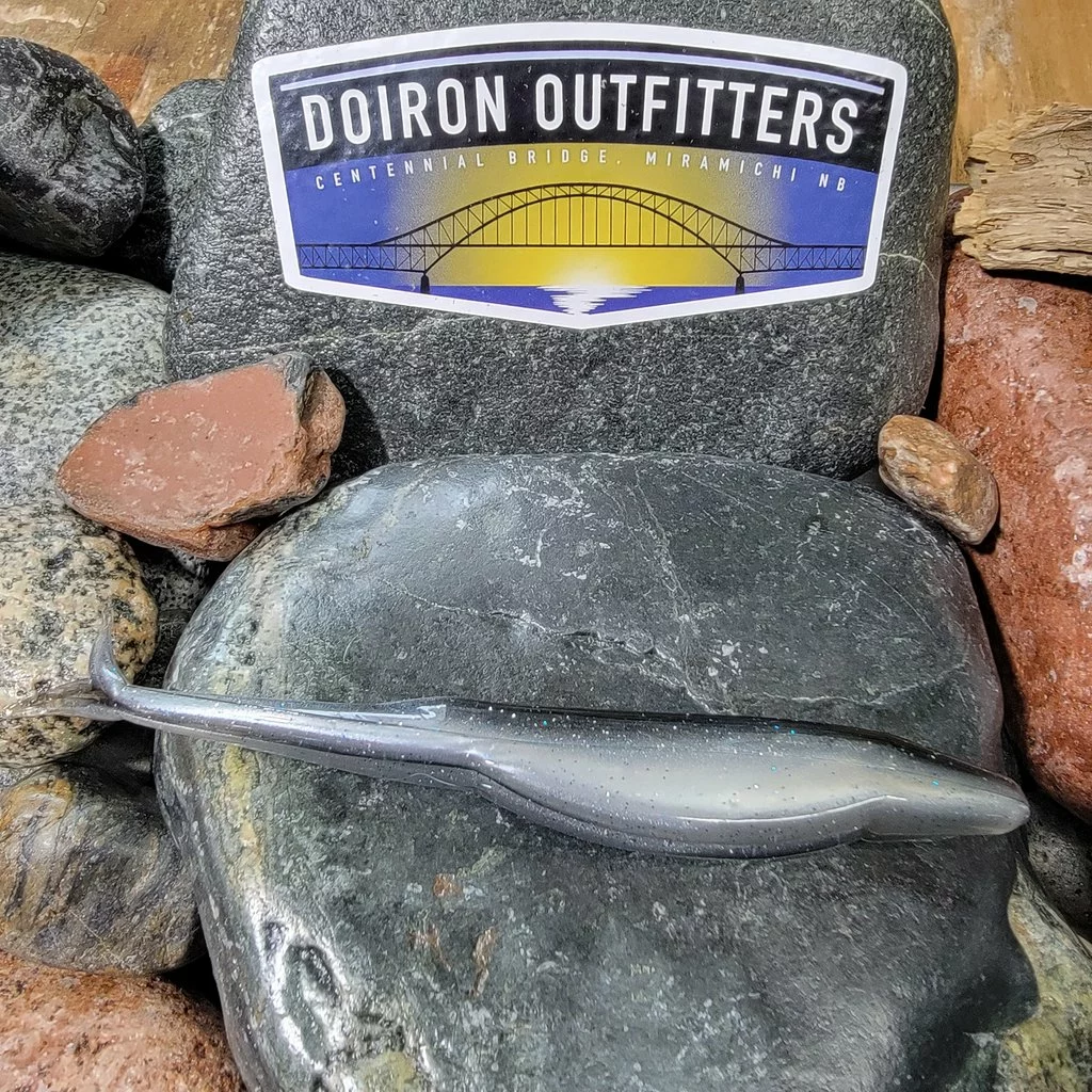 ZOOM 112-109 MAGNUM SUPER FLUKE 7" SMOKIN SHAD